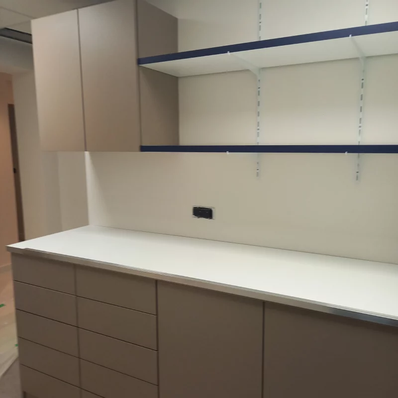 Ylr Meuble Sur Mesure Meuble Sur Mesure Vannes Y L R Meuble Sur Mesure Vannes Arriere Apres 2 1