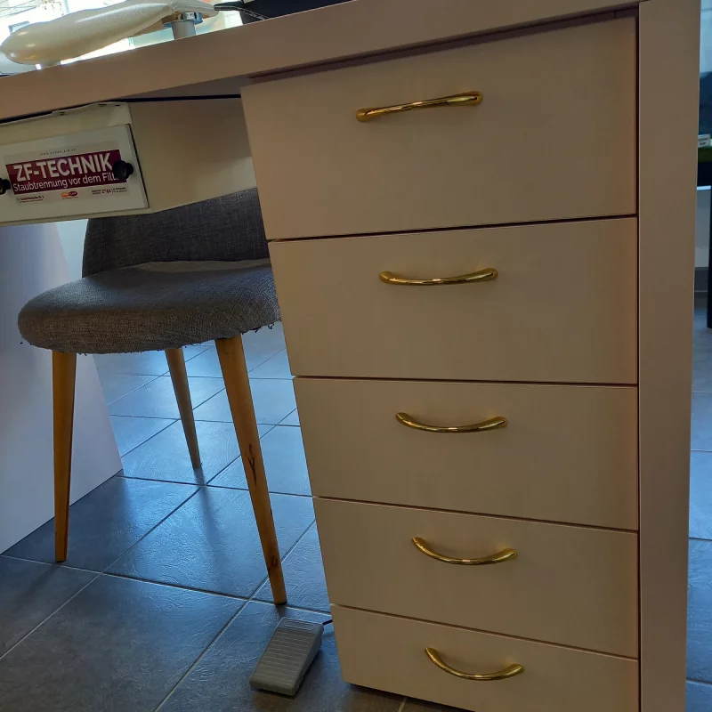 Ylr Meuble Sur Mesure Meuble Sur Mesure Vannes Y L R Meuble Sur Mesure Vannes Onglerie Apres 2 1